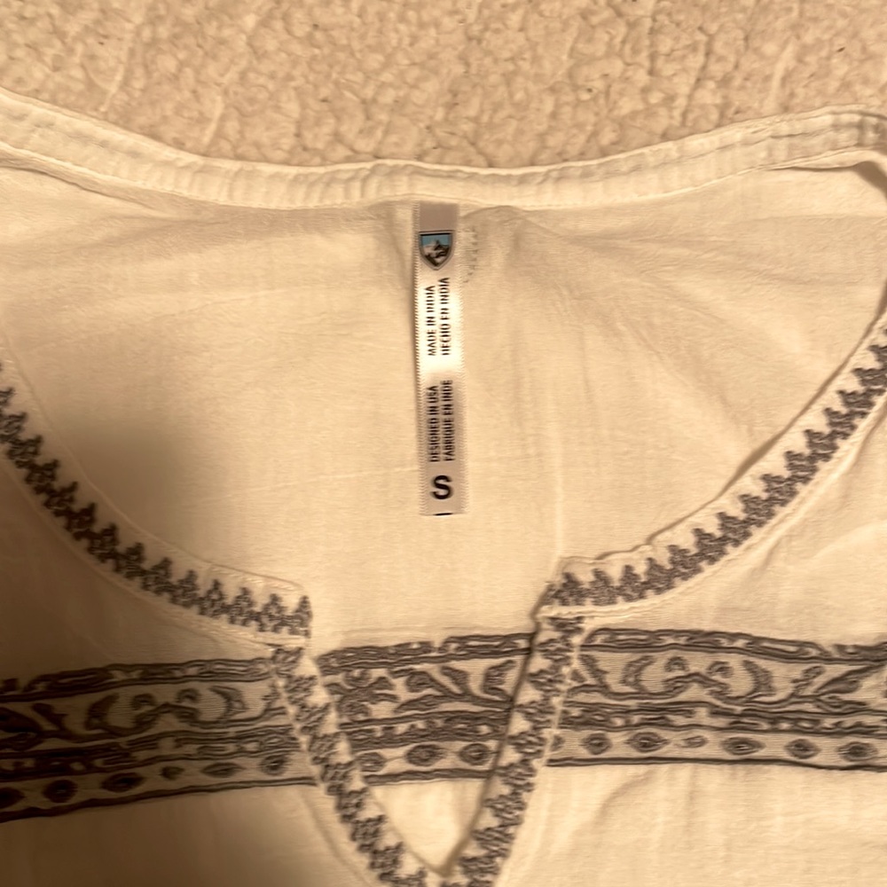 Kuhl size small sleeveless blouse - Picture 4 of 7